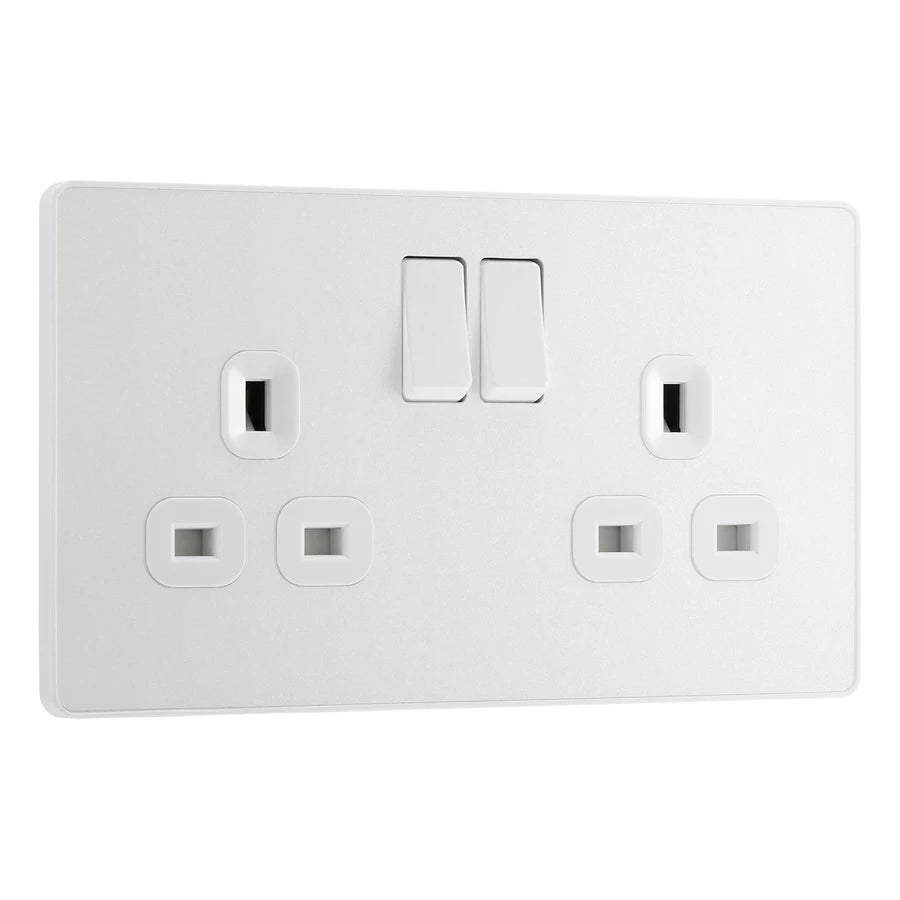 BG Evolve Pearlescent White