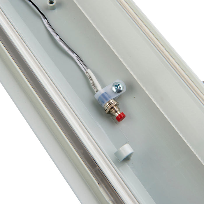 Saxby 103264 LED Anti-Corrosive batten 4000K 6FT High Lumen EM EM IP65 57W Frosted pc 57W LED module (SMD 2835) Cool White - westbasedirect.com