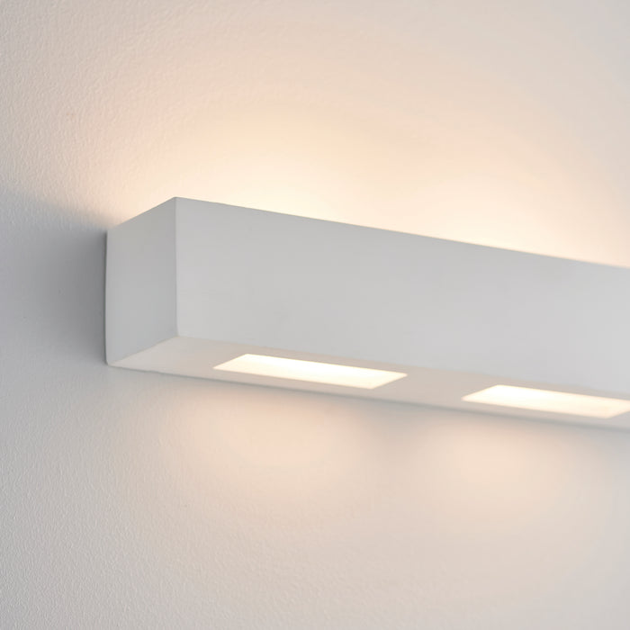 Saxby 10400 Box 2lt wall 28W White plaster & frosted glass 2 x 28W G9 clear capsule (Required) - westbasedirect.com