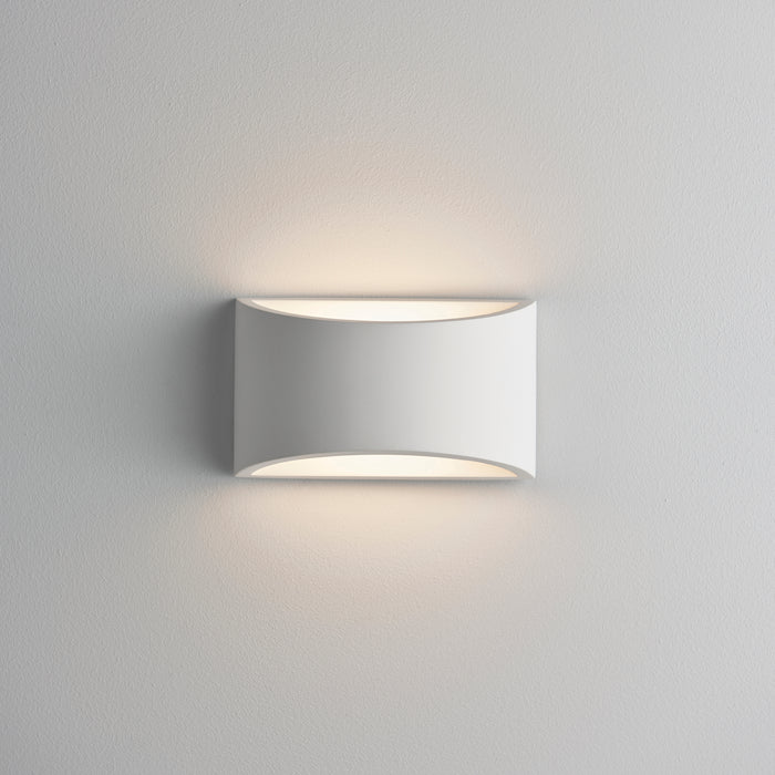 Saxby 61639 Toko 1lt 200mm wall 3W White plaster 3W LED Hi Power Warm White - westbasedirect.com