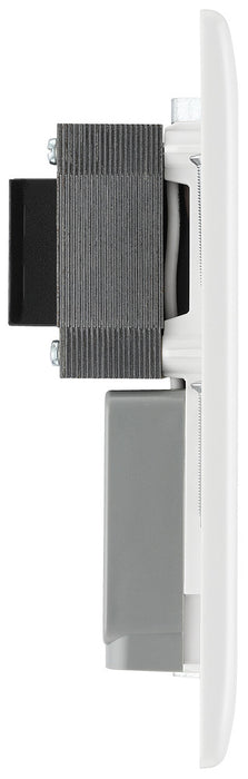 BG 820 White Round Edge Dual Voltage Shaver Socket - westbasedirect.com