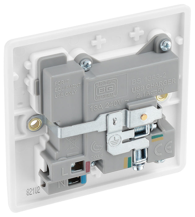 BG 821U2 White Round Edge 13A SP Single Socket + 2x USB - westbasedirect.com