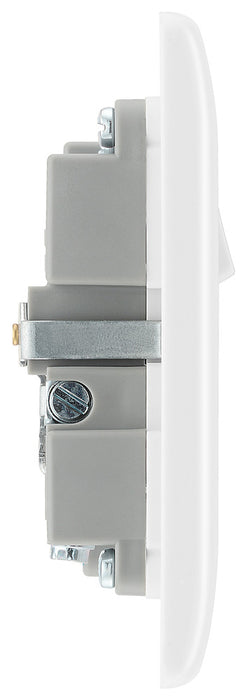 BG 821U2 White Round Edge 13A SP Single Socket + 2x USB - westbasedirect.com