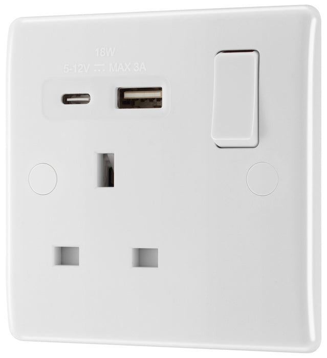BG 821UAC18 White Round Edge 13A Single Switched Power Socket + USB A+C (18W) - westbasedirect.com