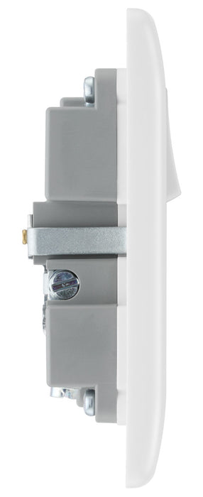 BG 821UAC18 White Round Edge 13A Single Switched Power Socket + USB A+C (18W) - westbasedirect.com