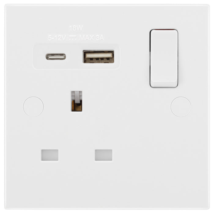 BG 921UAC18 White Square Edge 13A Single Switched Power Socket + USB A+C (18W) - westbasedirect.com