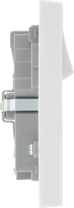 BG 922UAAC15 White Square Edge 13A Double Socket + 2xUSB A +1xUSB C(15W) - westbasedirect.com