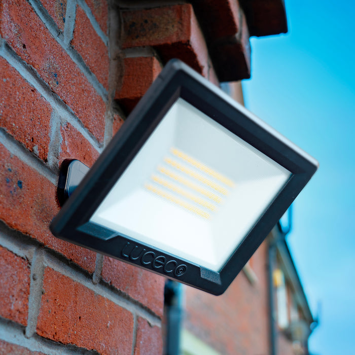 Luceco EFLD50B40-06 50W Essence Security Non-PIR Floodlight with Ball Joint 1m Cable - Black - westbasedirect.com