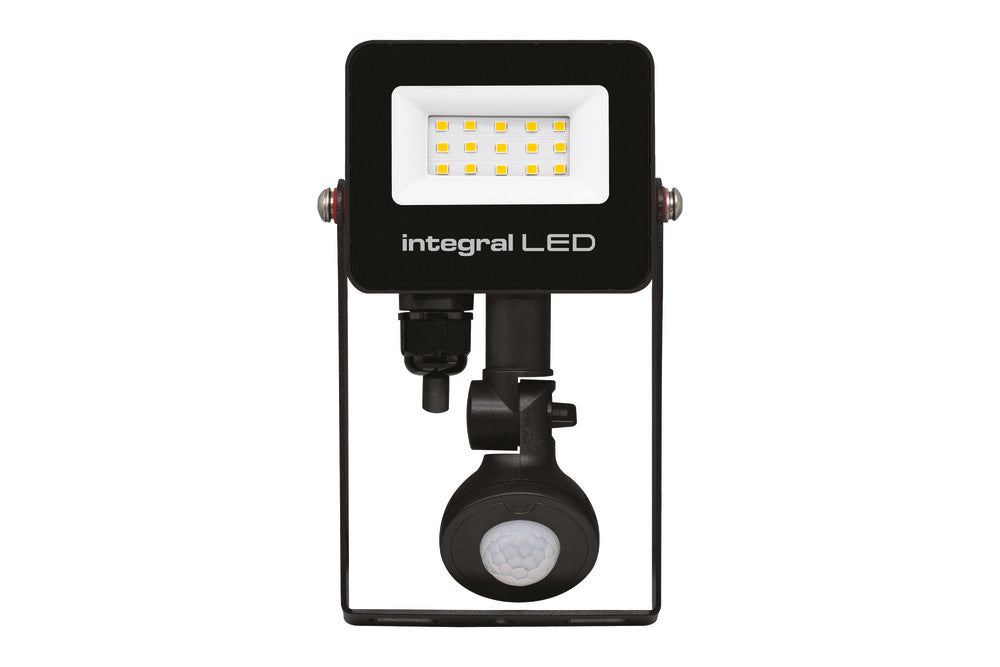 Integral ILFLC240 Super Slim 2 Floodlight IP67 1000Lm 10W 4000K PIR 120° Non-Dimmable 100Lm/W Black IR Remote - westbasedirect.com