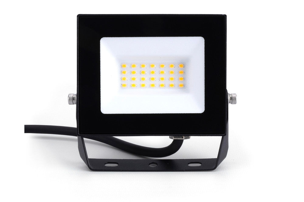 Integral ILFLE003 Compact Slim Floodlight 20W 2000Lm 3000K 120 Beam 100Lm/W IP65 IK08 Black - westbasedirect.com