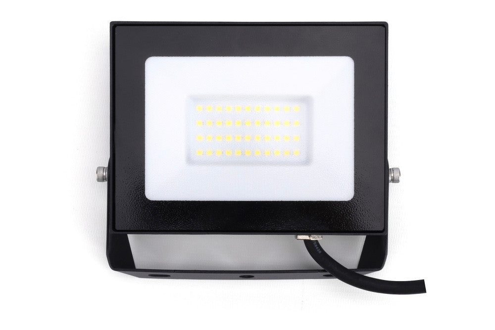 Integral ILFLE019 Compact Slim Floodlight 30W 3000Lm 4000K 120 Beam 100Lm/W IP65 IK08 Black - westbasedirect.com