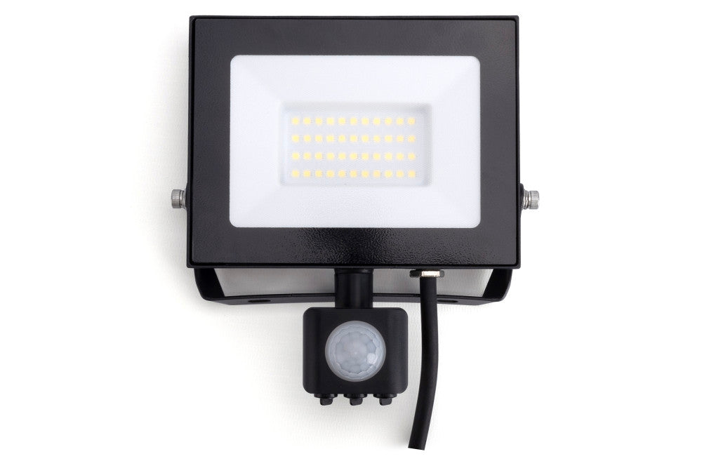 Integral ILFLE041 Compact Slim Floodlight PIR 30W 3000Lm 4000K 120 Beam 100Lm/W IP65 IK08 Black - westbasedirect.com
