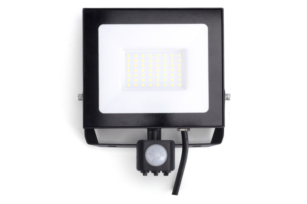 Integral ILFLE043 Compact Slim Floodlight PIR 50W 5000Lm 4000K 120 Beam 100Lm/W IP65 IK08 Black - westbasedirect.com