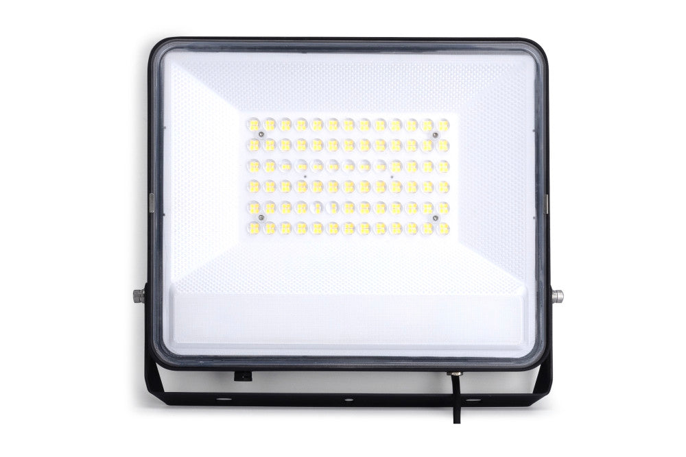 Integral ILFLF006 Precision Plus 2 Floodlight PC Lens 200W 32000Lm 4000K 90 Beam 160Lm/W IP65 IK08 Black - westbasedirect.com