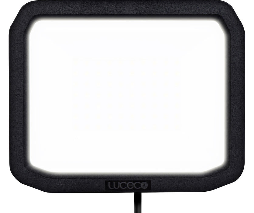 Luceco LFS50B150 50W 5400lm 5000K IP65 Castra Security Floodlight Standard Black - westbasedirect.com