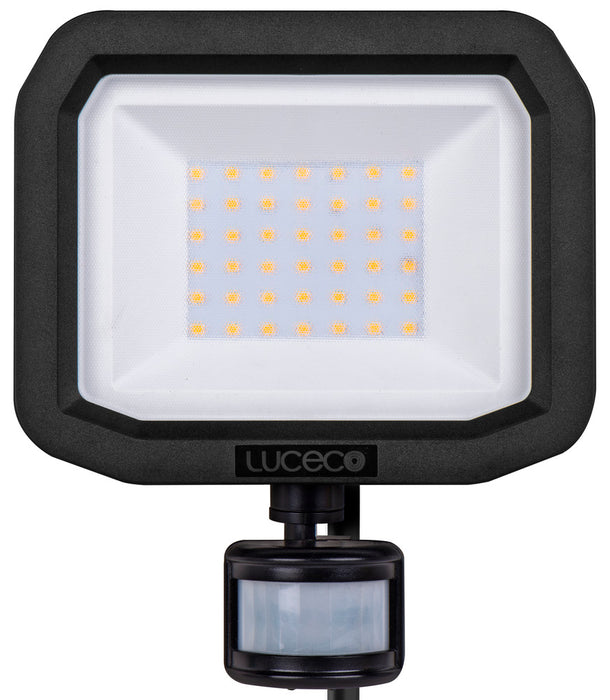 Luceco LFSP30B130 30W 3000lm 3000K IP65 Castra Security Floodlight with PIR Black - westbasedirect.com