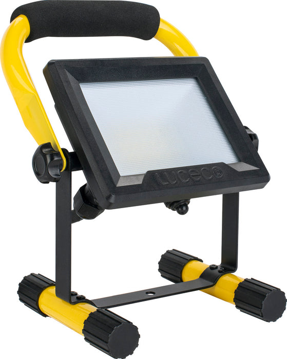 Luceco LSLPW161V Site 110V Portable Work Light 1800lm 22W + 16A Plug - westbasedirect.com