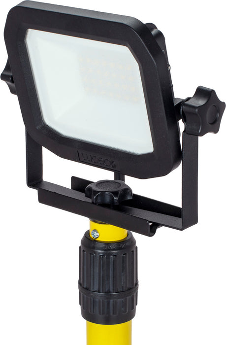 Luceco LSLSTW201V Site 110V Single Head Tripod Work Light 2000lm 20W - westbasedirect.com