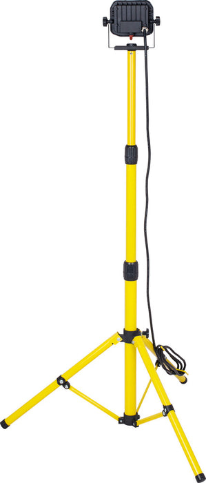 Luceco LSLSTW201V Site 110V Single Head Tripod Work Light 2000lm 20W - westbasedirect.com