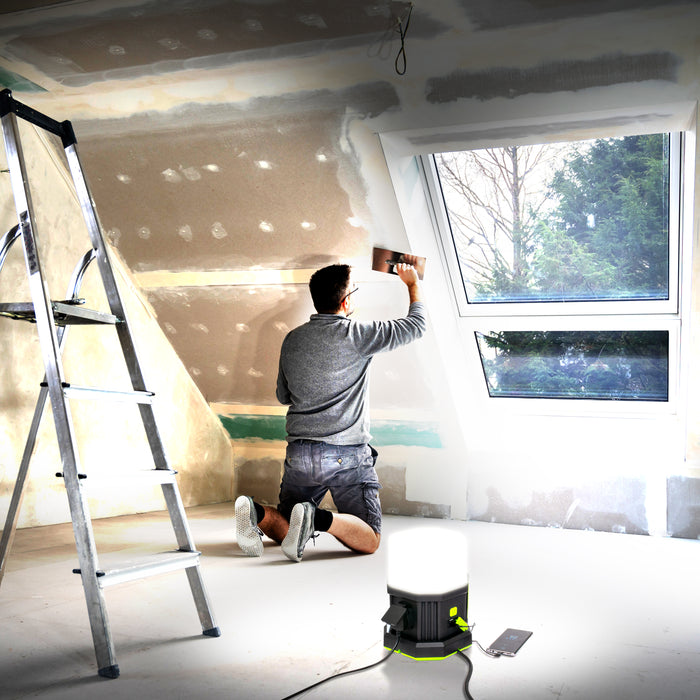 Luceco LWHOA70G65UK Herculous Open Area Worklight 7150lm 66W 6500K 1xUK Socket 3m Cable + UK Plug - westbasedirect.com