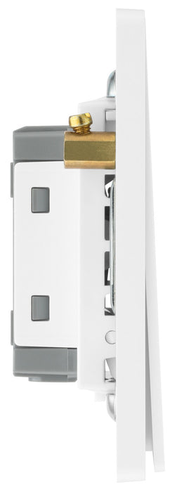 BG Evolve PCDCL13EW 20A 16AX 2 Way Single Intermediate Light Switch, Edge to Edge Rocker - Pearlescent White (White) - westbasedirect.com