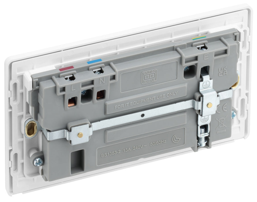 BG Evolve PCDCL22UAC45W 13A Double Switched Power Socket + USB A+C (45W) - Pearlescent White (White) - westbasedirect.com