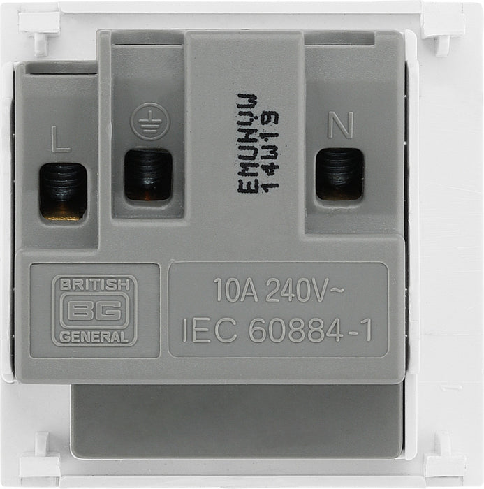 BG EMUNVW Euro Module Universal Unswitched Socket - White - westbasedirect.com