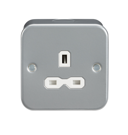 Knightsbridge MR7000U Metal Clad 13A 1G Unswitched Socket - westbasedirect.com