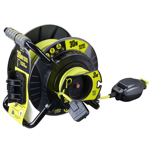 Masterplug PRO-XT 1x IP54 Socket 30+3m 13A Anti-Twist Reverse Reel - westbasedirect.com