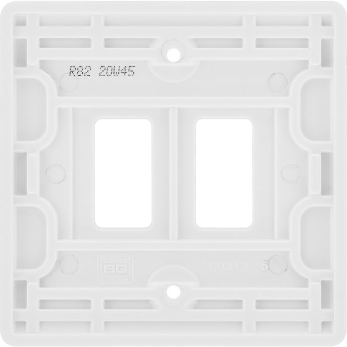 BG R82 White Moulded 2G Grid Front Plate - White - westbasedirect.com
