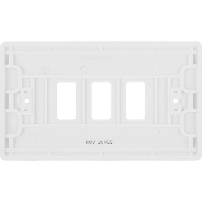 BG R83 White Moulded 3G Grid Front Plate - White - westbasedirect.com