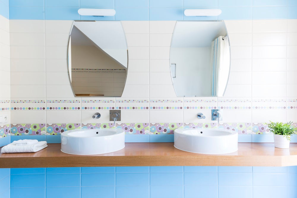 Is it Illegal to Have a Plug Socket in the Bathroom in the UK?