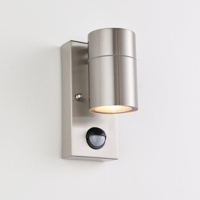 Saxby 121027 Scope GU10 IP65 Fixed Single Wall Light with PIR & Photocell - Stainless Steel (Lamp Not Included)