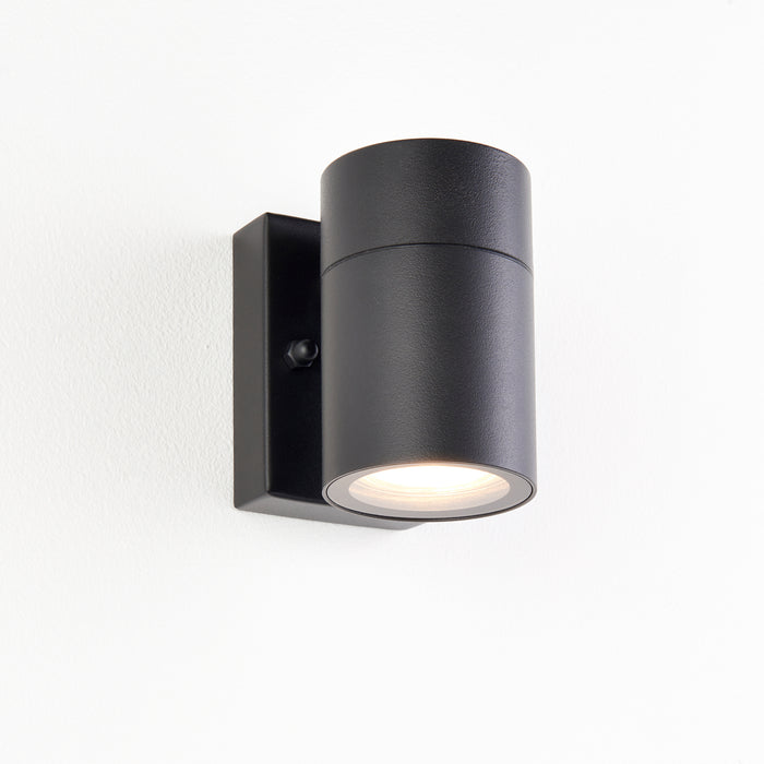 Saxby 121026 Scope GU10 IP65 Aluminium Fixed Single Wall Light - Matt Black (Lamp Not Included)