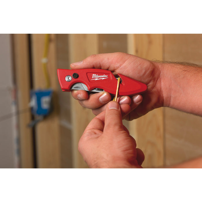 Milwaukee 4932471357 FASTBACK Flip Utility Knife