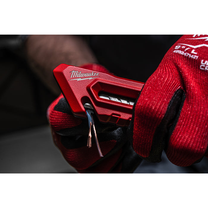 Milwaukee 4932501777 Multi-Functional Compact Utility Knife