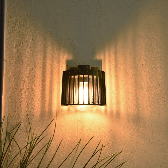 Lutec 5197501012 SHYNE IP54 E27 Outdoor Wall Light - Matt Black (Lamp Not Included)