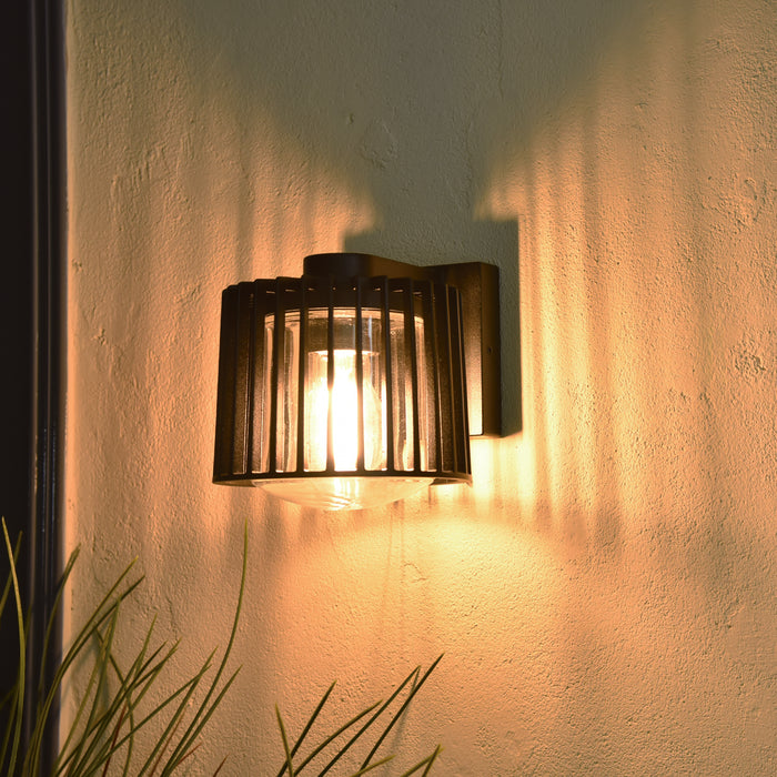 Lutec 5197501012 SHYNE IP54 E27 Outdoor Wall Light - Matt Black (Lamp Not Included)