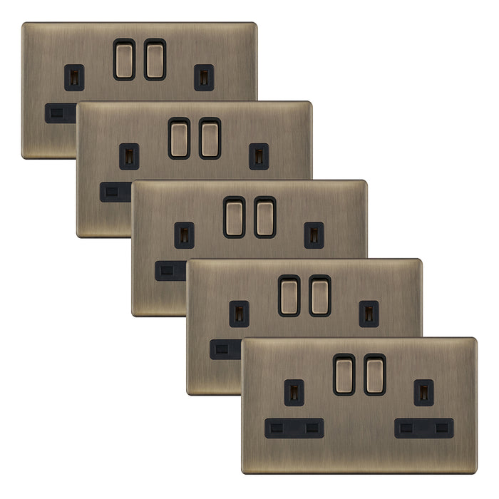 Selectric 5MPLUS-622 5M-PLUS Screwless 2 Gang 13A Switched DP Socket Outlet with 2 Earth Terminals - Antique Brass, Black Insert (Pack 5)