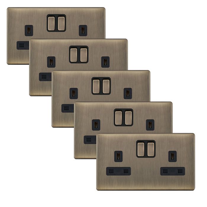 Selectric 5MPLUS-651 5M-PLUS Screwless 2 Gang 13A Switched SP Socket Outlet - Antique Brass, Black Insert (Pack 5)