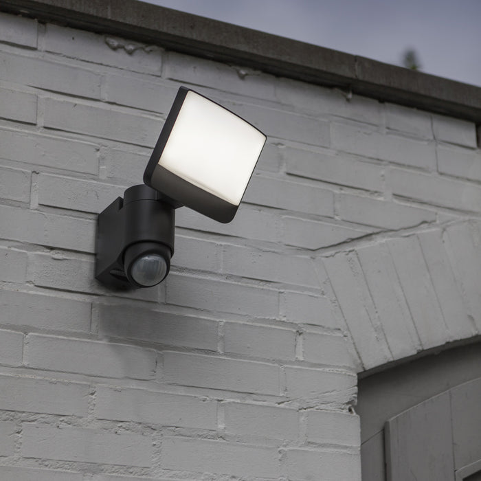 Lutec 6925601345 SUNSHINE 7.5W IP44 LED Solar Floodlight with PIR 5000K - Dark Grey