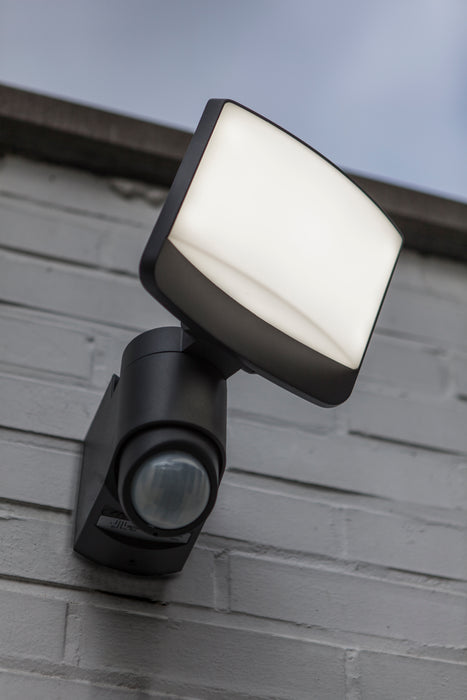 Lutec 7625601345 SUNSHINE 15.4W IP54 LED Floodlight with PIR 5000K - Dark Grey