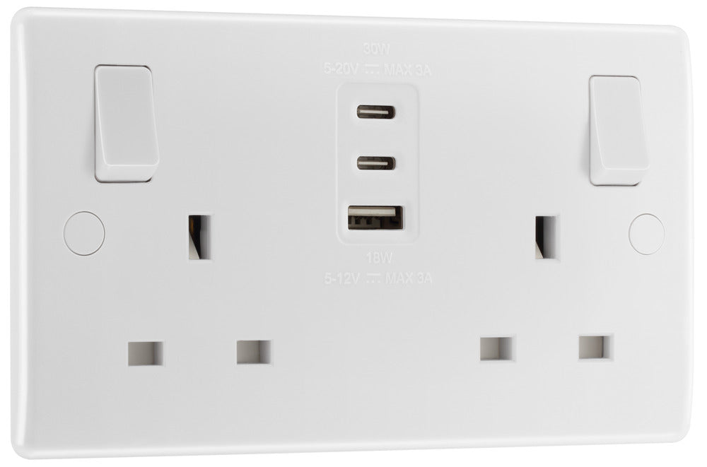 BG 822UACC30 White Round Edge 13A Double Socket + 2xUSB C +1xUSB A(30W)