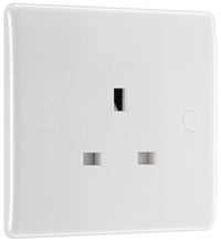 BG 823 White Round Edge 13A Single Unswitched Socket