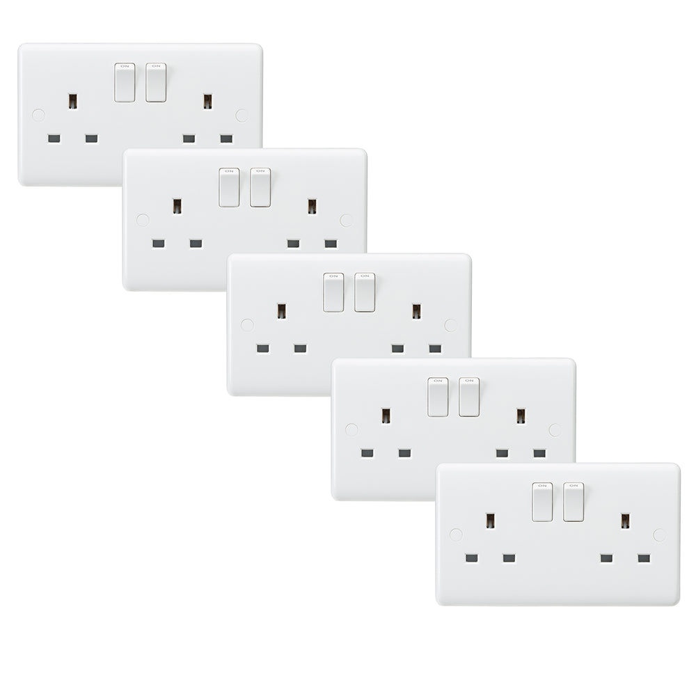 Knightsbridge White Moulded Kits
