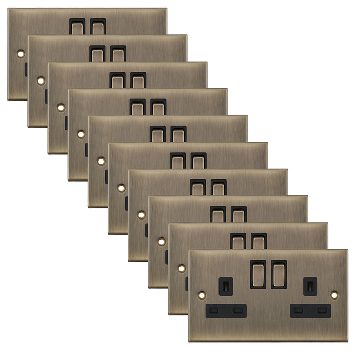 Selectric DSL622 5M 2 Gang 13A Switched DP Socket Outlet with 2 Earth Terminals - Antique Brass, Black Insert (Pack 10)