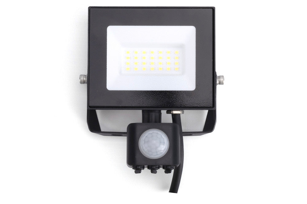 Integral ILFLE039 Compact Slim Floodlight PIR 20W 2000Lm 4000K 120 Beam 100Lm/W IP65 IK08 Black