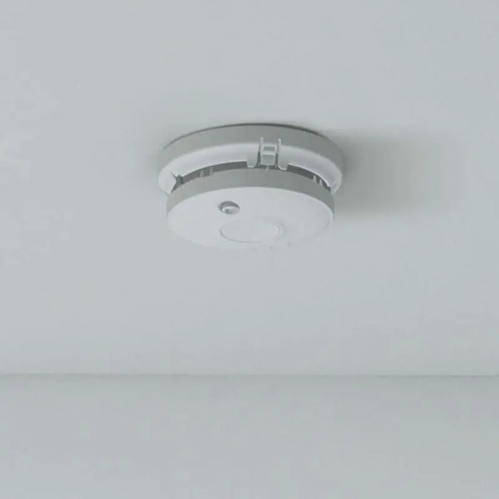 FireAngel SW1-PF-T Mains Powered Optical Smoke Alarm with Replaceable 9V Battery Back-up