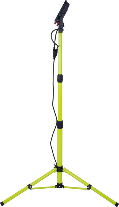 Luceco LSWT250G350 Castra Tripod Black/Green Tripod 11000lm 100W Standard