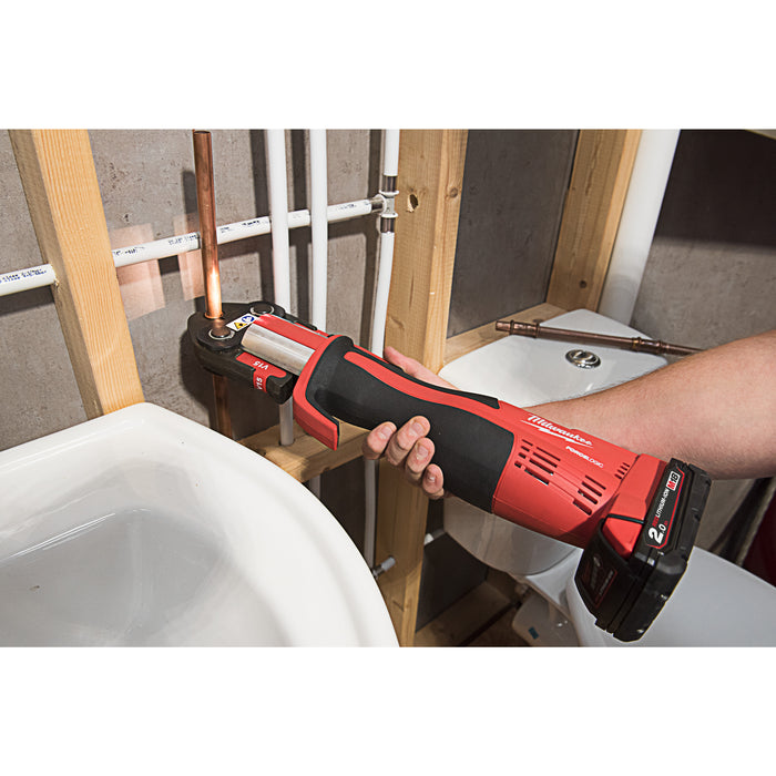 Milwaukee M18BLHPT-202C 18V FORCE LOGIC Brushless Press Tool, 2x 2.0Ah Batteries, Charger & Case